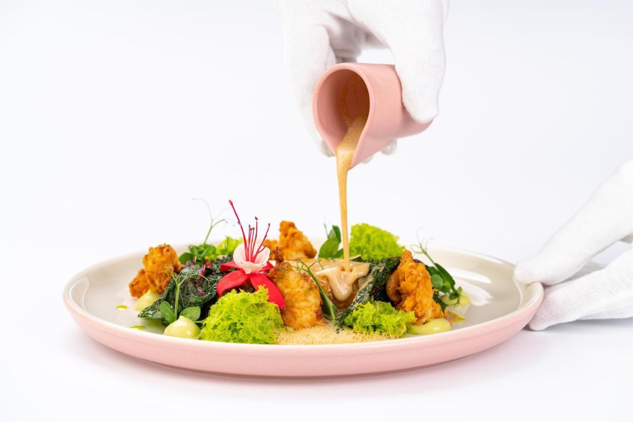 Hotel Meridian คลูจ-นาโปกา ภายนอก รูปภาพ