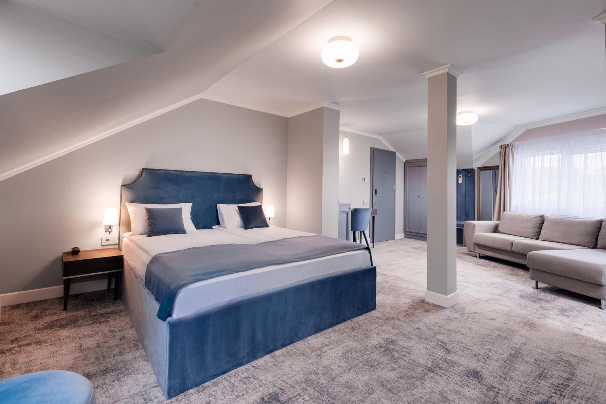 Hotel Meridian คลูจ-นาโปกา ภายนอก รูปภาพ